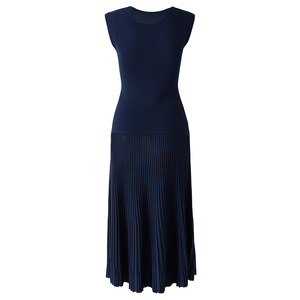 <span class=keywords><strong>Abito</strong></span> Elegante Semplice e Lusinghiero <span class=keywords><strong>in</strong></span> <span class=keywords><strong>Maglia</strong></span> a Mezza Lunghezza da Donna, Tinta Unita, Girocollo, Senza Maniche, <span class=keywords><strong>Plissettato</strong></span>, per Uso Quotidiano e Pendolarismo - Product Image 2