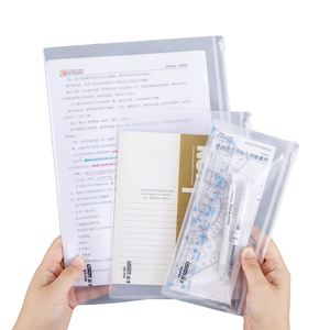 Sacs à fermeture éclair coulissante en PVC transparent mat dépoli avec logo personnalisé, grande capacité, vente chaude, vente en gros d'usine - Product Image 1