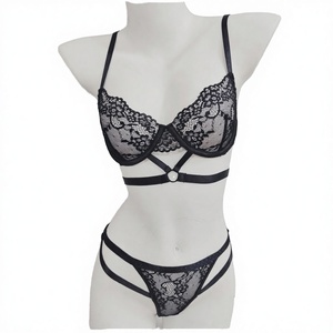 Conjunto de lencería sexy de encaje floral exótico transparente y fino para mujer, con sujetador de copa 3/4 con aros y tanga, diseño clásico, sin costuras, con logo en la cintura, ODM - Product Image 3