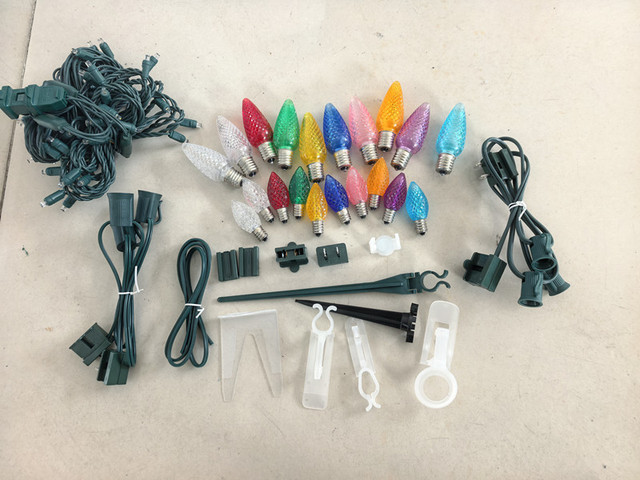 Wxneon 2026 Lights Samples Led Bulbs C7 C9 5MM Mini Holiday Lights All in One Clips Plus Plastic Accessories Christmas Lights