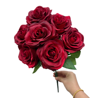 Dekorative 7-Köpfige Seidenrosen-Bouquet Künstliche Blumen Umweltfreundlich Echt Aussehend für Innenräume Chinesisches Neujahr Weihnachten Abschlussfeier
