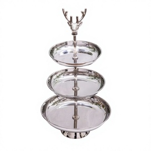 Plateaux de service ronds en acier inoxydable, finition miroir, conformes aux normes alimentaires, support à gâteau en métal à 3 niveaux avec poignée en forme de tête de cerf moulée à la main - Product Image 1