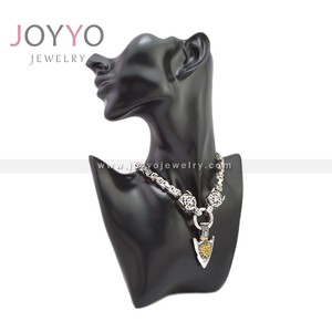 Collier Homme Loup Viking Pelle Triangle Amulette Acier Inoxydable Bijoux Nordiques & Celtiques - Product Image 2