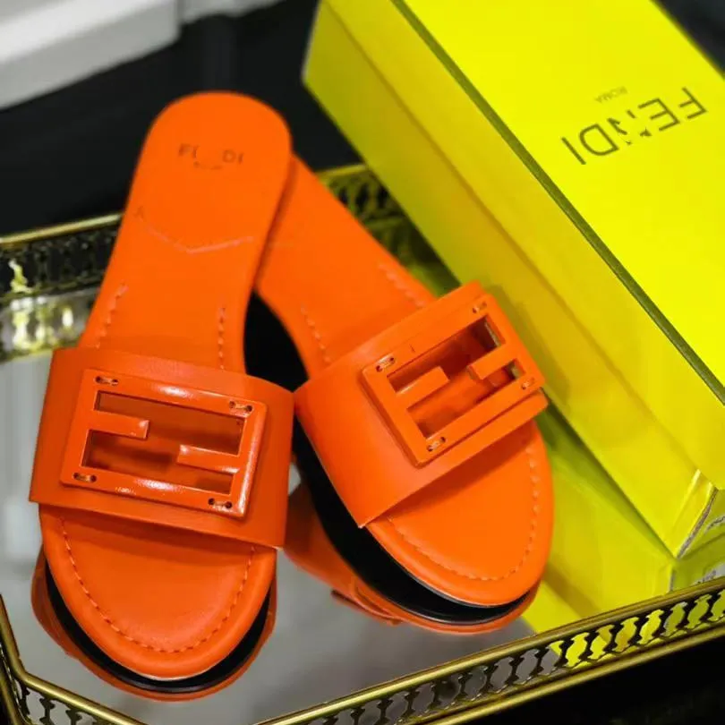 Sandales couleur unie, pour femmes, chaussures d'été, pantoufles décoratives, décontractées, nouvelle collection 2022