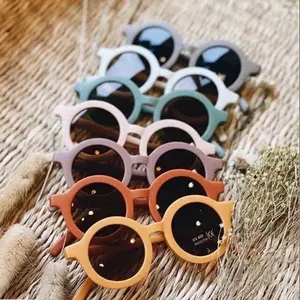 Kinderen Kleuren Cartoon Fashion Ronde Zonnebril Jongens Meisjes Vintage Zonnebril Kleine Frame Uv-bescherming Classic Kids Eyewear