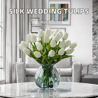 Décoration de mariage et de la Saint-Valentin, fleurs artificielles en soie, tulipes jaunes et blanches en forme d'arche
