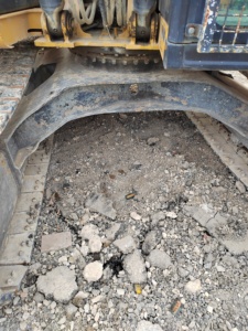 Excavatrice sur chenilles hydraulique CAT312E d'occasion, modèle 2024, moteur/pompe/boîte de vitesses inclus, état 90% NEUF, origine Japon, pour 312 tonnes - Product Image 3