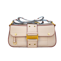 Girlish Messenger Bag Personnalité Logo personnalisé Petit Jelly Sling Trendy Utility Pu Leather Fashion Women Crossbody Bag