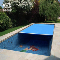 Couverture de piscine rétractable en PVC pour la sécurité des piscines commerciales, la rétention de chaleur et la protection toute l'année