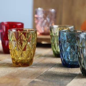 卸売アンティークグラスヨーロッパウェディングエンボスグリーンドリンクジュースガラスクリスタルヴィンテージゴブレットワイングラスカップ家庭用 - Product Image 2