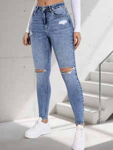 Jeans Ajustados de Moda para Mujer, Estilo Primavera, Elásticos, Lavados, Largos hasta el Tobillo, que Estilizan la Figura - Product Image 4