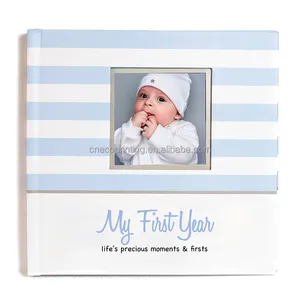 定制印刷里程碑纪念品第一年婴儿记忆书刊相册，带干净触摸墨水垫