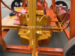 เครื่องผลิตบล็อกกลวงคอนกรีตกึ่งอัตโนมัติอุปกรณ์ก่อสร้างอาคารของจีน QMY4-45 - Product Image 4