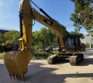 รถขุดมือสอง CAT 325d คุณภาพดีเยี่ยม พร้อมใช้งาน รุ่น 320d 325dl 325d2 325d2l  ประสิทธิภาพสูงสุด ลดราคาพิเศษ - Product Image 4