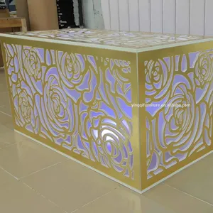 Luxury Wedding LED Acrylic Carving Bride and Groom Table