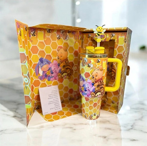 2025 logo personalizzato cartone animato orso pooh 40oz manico tazze d'acqua isolato inverno bicchiere regalo di natale tazza in acciaio inossidabile - Product Image 2