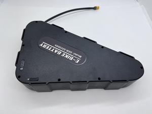 Batterie triangulaire pour vélo électrique 48V 52V 72V 1000W 2000W 3000W 5000W, pack triangulaire 30Ah compatible avec les trottinettes et les kits de vélos électriques - Product Image 5