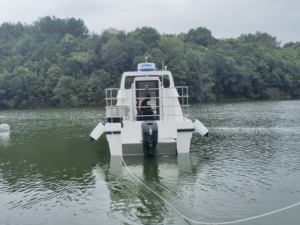 9,8 m 32 	 <span class=keywords><strong>Bateau</strong></span> <span class=keywords><strong>de</strong></span> patrouille en fibre <span class=keywords><strong>de</strong></span> verre <span class=keywords><strong>de</strong></span> 12 places pour les missions <span class=keywords><strong>de</strong></span> sécurité des voies navigables, fabricant chinois - Product Image 4