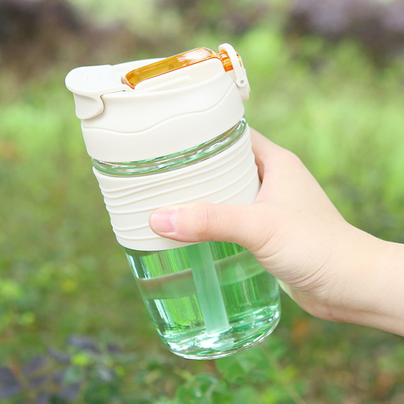 350ml 500ml single layer glass water bottle with silicone sleeve high borosilicate glass water cup