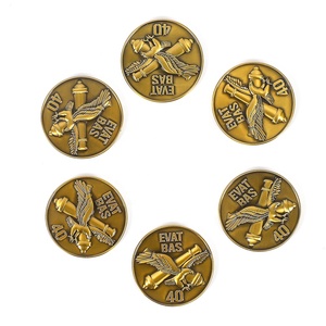 Moneta Commemorativa 3D in Metallo Smaltato di <span class=keywords><strong>Alta</strong></span> Qualità con Aquila e Fortezza, Personalizzabile, per Regalo - Product Image 3