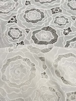 Tissu en Chiffon Blanc Double Crêpé Brodé au Laser, Tissu en Chiffon à Franges et Motifs Pivoine Découpés pour Robe de Mariée et Robe de Mariage