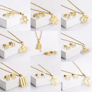 18K Gold Plated Stainless Steel Clavicle Chain Necklace Earring Set For Women Rose Flower Family Necklace Pendant Set Jewelry