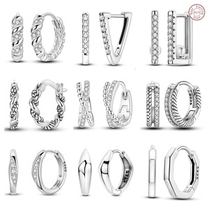 <span class=keywords><strong>Orecchini</strong></span> a cerchio semplici in argento Sterling 925 <span class=keywords><strong>con</strong></span> motivo geometrico lineare a forma di osso di <span class=keywords><strong>serpente</strong></span> e <span class=keywords><strong>orecchini</strong></span> a bottone in Zirconia bianco - Product Image 1