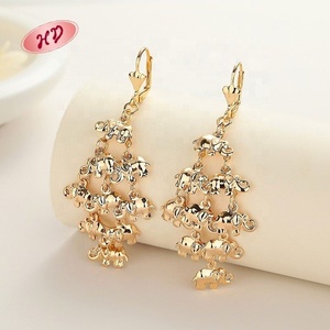 ต่างหูห่วงแบบวินเทจเคลือบทอง 18K ยี่ห้อ Joyeria สำหรับผู้หญิงและผู้ชาย ทำจากทองแดงผสมประดับเพชรซิร์คอน ขายส่งเครื่องประดับแฟชั่น - Product Image 6