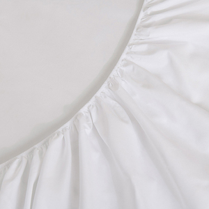 Bán Buôn Khách Sạn Sợi Nhỏ Giường Được Trang Bị Tấm 100% Polyester Siêu Mềm Biểu Tượng Tùy Chỉnh Đồng Bằng Phong Cách Người Lớn-Có Sẵn Vua Nữ Hoàng Đôi - Product Image 6