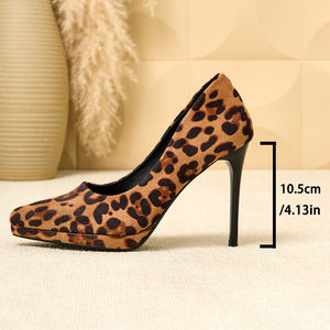 Sandales à talons hauts confortables pour femmes, à enfiler, avec brides croisées, souples et légères pour l'été - Product Image 6
