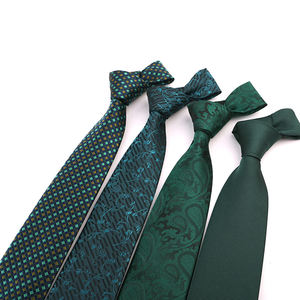 <span class=keywords><strong>Cravate</strong></span> d'affaires de la nouvelle série <span class=keywords><strong>vert</strong></span> <span class=keywords><strong>foncé</strong></span> de haute qualité <span class=keywords><strong>Cravate</strong></span> en polyester à fleurs pour hommes élégants - Product Image 1