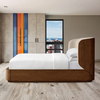 Lit en bois massif de style vintage moderne avec cadre rembourré et design de lit coffre pour chambre à coucher
