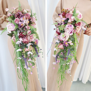 Bouquet de mariée cascade orchidée violette et rose, arrangement floral en cascade pour mariage, fuite de noces et décoration d'ambiance - Product Image 2