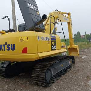 Excavatrice sur chenilles Komatsu PC200 haute performance, d'occasion du Japon, équipement de construction, faible nombre d'heures, composants essentiels : moteur, pompe - Product Image 1