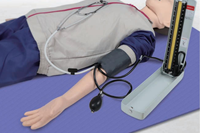 Maniquí de RCP con Retroalimentación de Rendimiento en Tiempo Real, Indicador de Profundidad y Frecuencia de Compresión, Modelo de Simulación para Prácticas de Entrenamiento Médico
