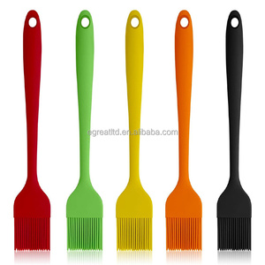 Factory Customized Long Handle Silicone Basting Oil <b>Brush</b> Set for Charcoal <b>BBQ</b> and Bread Baking - Product Image 1