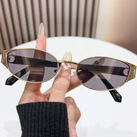 Lunettes de soleil ovales vintage style Old Money pour femme, monture métallique, protection UV400, style Hong Kong, tendance et élégantes