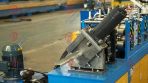 Высокостандартная машина для формовки стальных валков с управляемым двигателем - Product Image 4