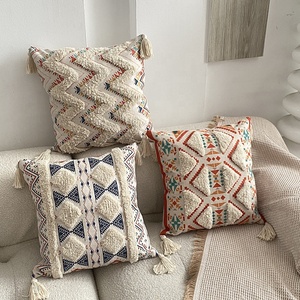 <span class=keywords><strong>Federe</strong></span> stile etnico stampate con ciuffi bohémien 18X18 <span class=keywords><strong>federe</strong></span> - Product Image 1