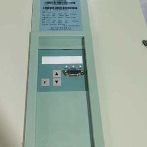 6RA7093-4KV62-0/6RA7095-4KV62-0/6RA7097-4KV62-0 Nouveau régulateur de vitesse d'origine pour variateur de fréquence 6RA en stock - Product Image 4