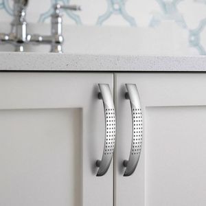<span class=keywords><strong>Poignée</strong></span> de tiroir d'armoire en nickel brossé chromé brillant moderne <span class=keywords><strong>Poignée</strong></span> solide en aluminium - Product Image 4