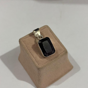Bijoux Pierre de Naissance de Février : Pendentif Améthyste Facettée Rectangulaire en Argent Sterling 925, Pierre Violette, Cadeau pour Femme - Product Image 2