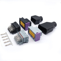 Conector Eléctrico Macho para ECU Automotriz