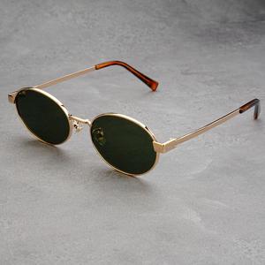 2025 Retro Round Sunglasses Unisex Metal Gradient <strong>Lens</strong> Travel Fashionable Luxury White Gold Red Pink for Women Men - Product Image 2