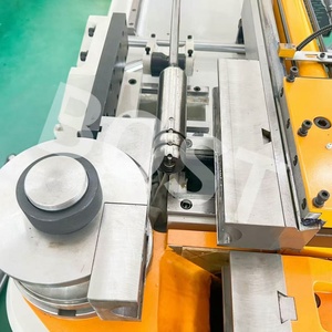 Dobladora de Tubos Semiautomática de Alta Resistencia BOST <span class=keywords><strong>130NC</strong></span> para Tubos Metálicos de 6 Pulgadas en la Fabricación de Sistemas de Escape Automotrices y Equipos de Fitness - Product Image 5