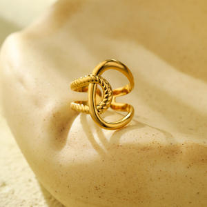 Bijoux en acier inoxydable plaqué or 18 carats étanches anneaux d'ouverture de charme de torsion réglables pour les femmes - Product Image 2