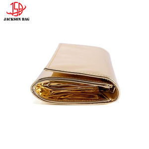 Pochette lucida in pelle verniciata lucida borse a tracolla da donna borsa a tracolla borse regalo lucide per un po 'di brillantezza Extra - Product Image 4