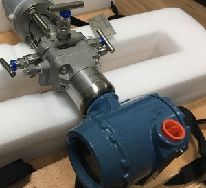 เครื่องวัดอัตราการไหลแบบ Annubar รุ่น Rosmount 3051CFA พร้อมท่อวัดความดันแบบ Pitot Tube รูปตัว T สำหรับการวัดค่าเฉลี่ย - Product Image 4
