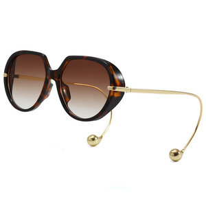 Lunettes de soleil œil de chat pour femmes, monture intégrale, verres dégradés, protection UV400, monture en métal, protection solaire tendance - Product Image 1
