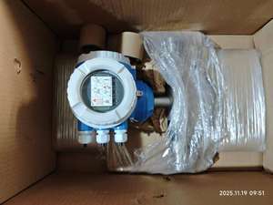 เครื่องวัดการไหลแบบแม่เหล็กที่ถูกสุขอนามัย Endress Hauser รุ่น 5H3B1Z 5H3B1F 5H3B26 เครื่องวัดการไหลแบบดิจิตอลสำหรับอาหารและเครื่องดื่ม 5H3B เครื่องวัดการไหลแบบแม่เหล็กที่ถูกสุขอนามัย - Product Image 2